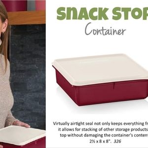 Tupperware snac stor